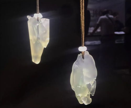 小精品翡翠原石 雕刻師手中的無限價(jià)值